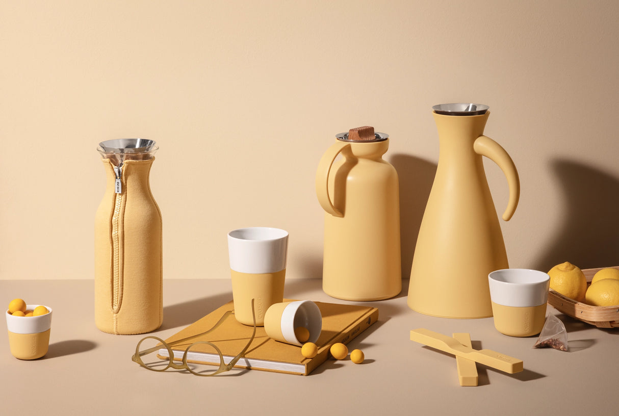 Silhouette vacuum jug 1l Golden sand