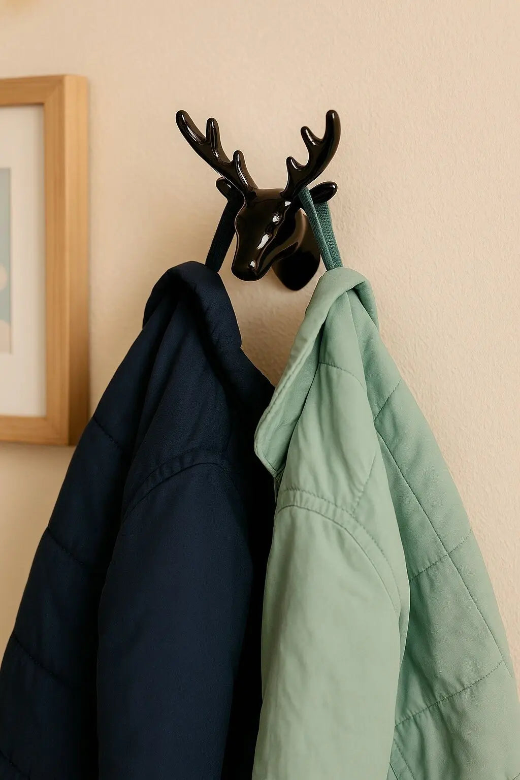 DEAR DEER wall hook Black