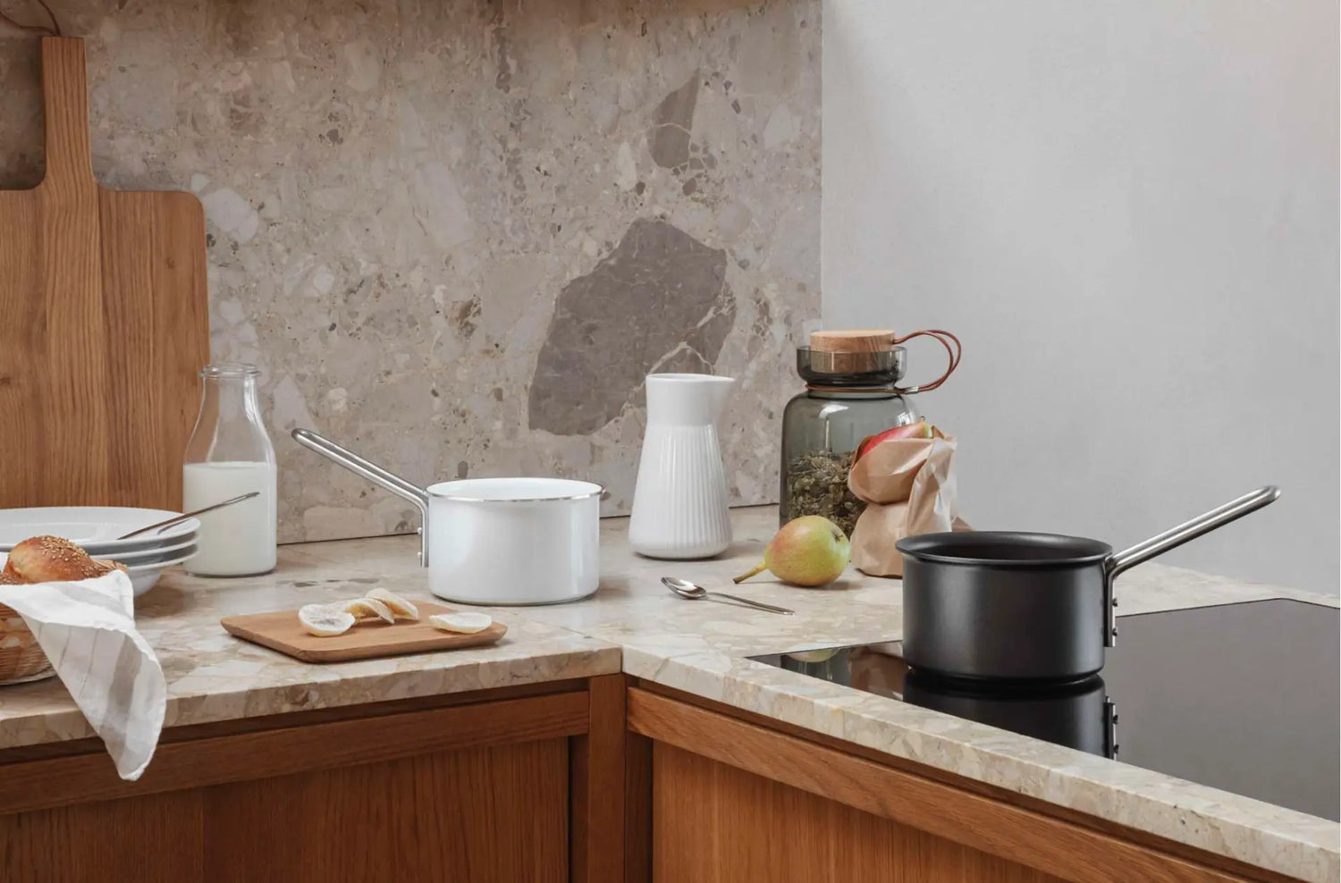 Saucepan 1.1l White Line