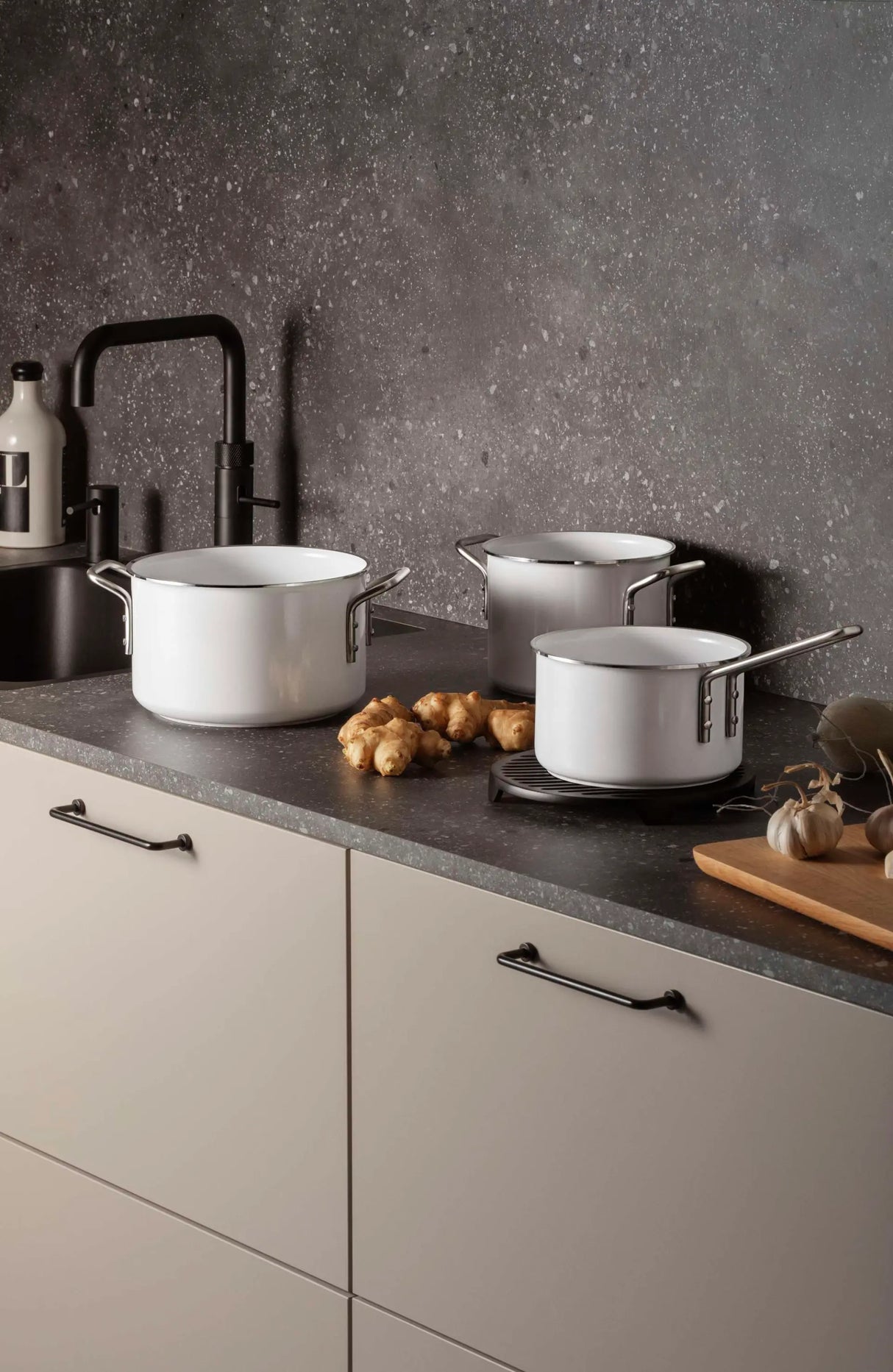 Casserole 3 8 l/ 20 cm