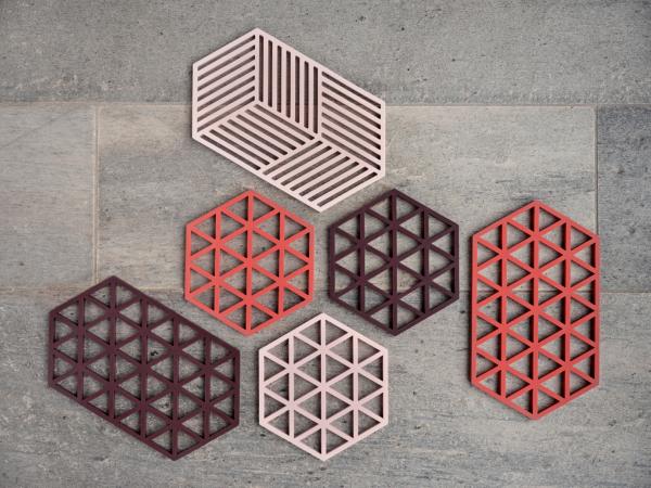 Trivet Triangles Burned Red L24