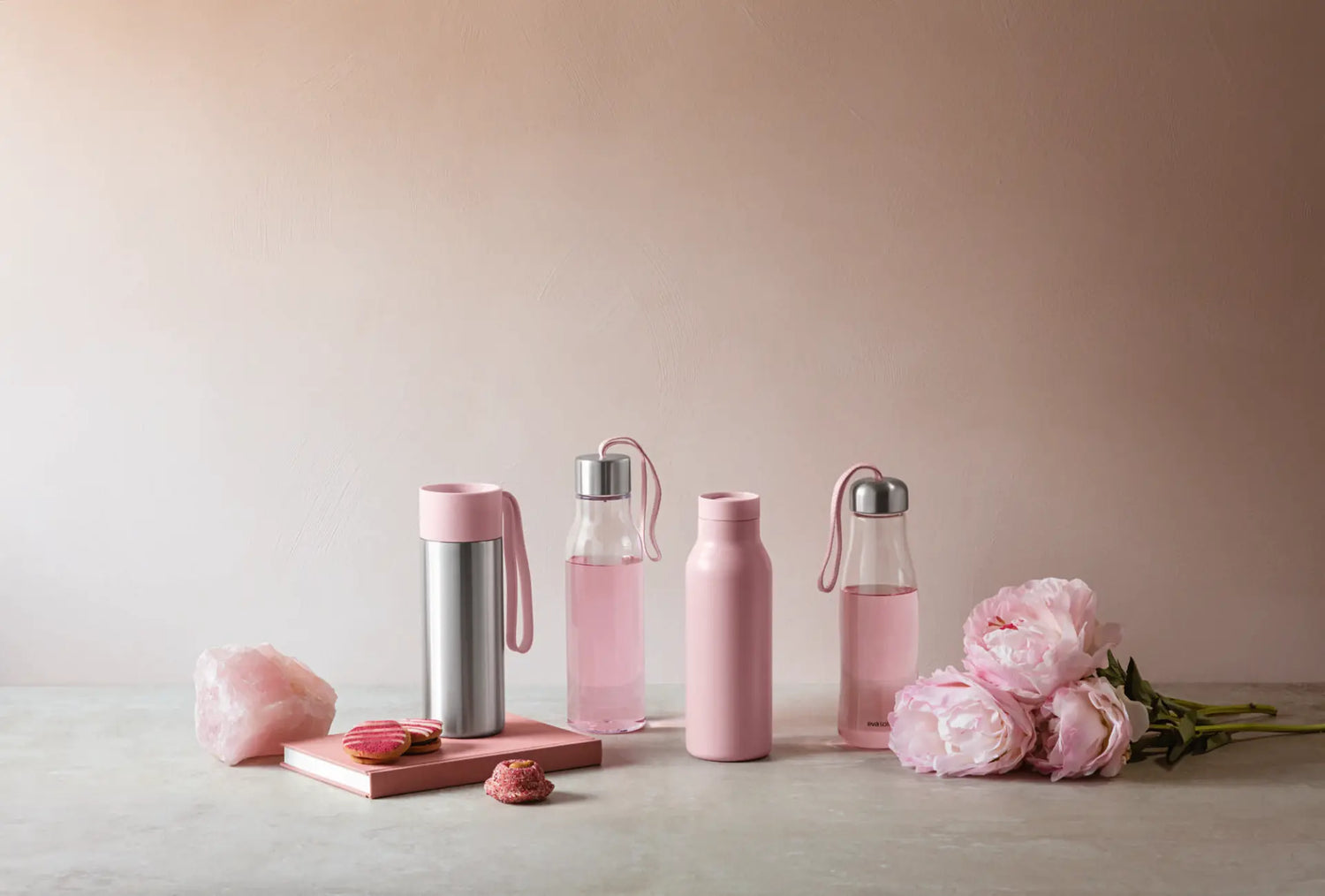 Glass drinking bottle 0.5l Rose quartz