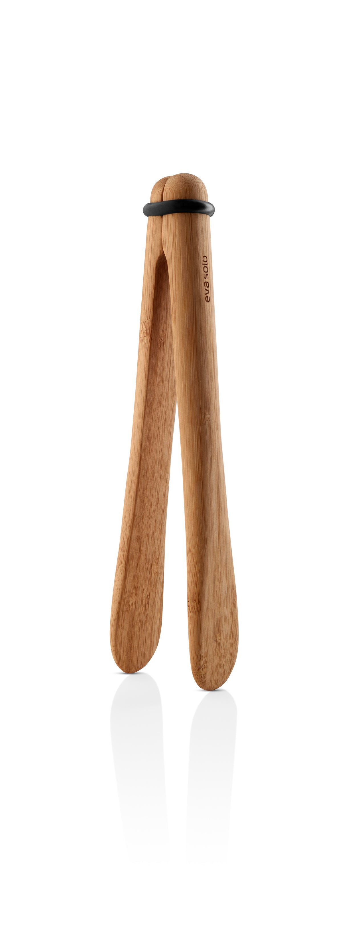Nordic kitchen serving tongs
