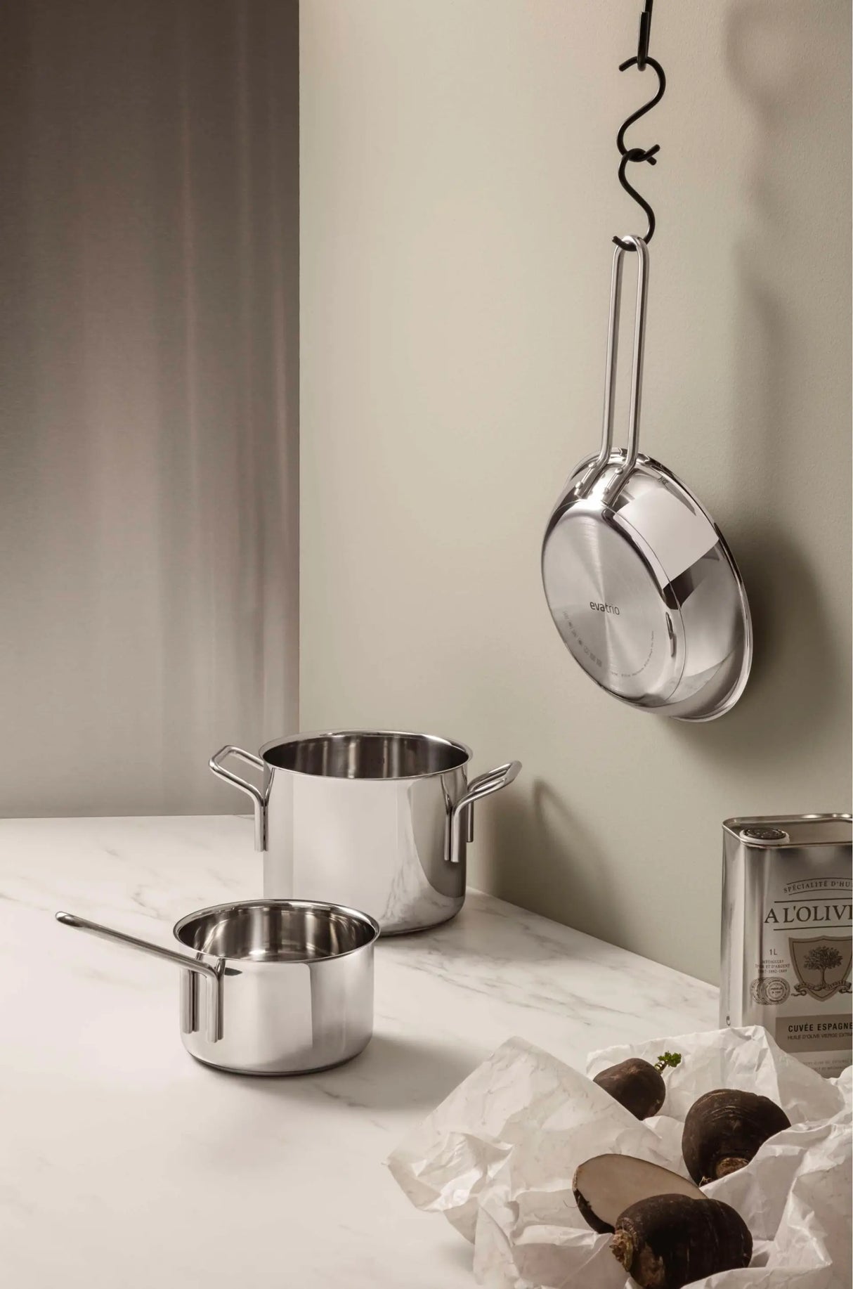 Stainless Steel 3 pcs. Cookware set 1.1 l 2.2 l & frying pan 20 cm
